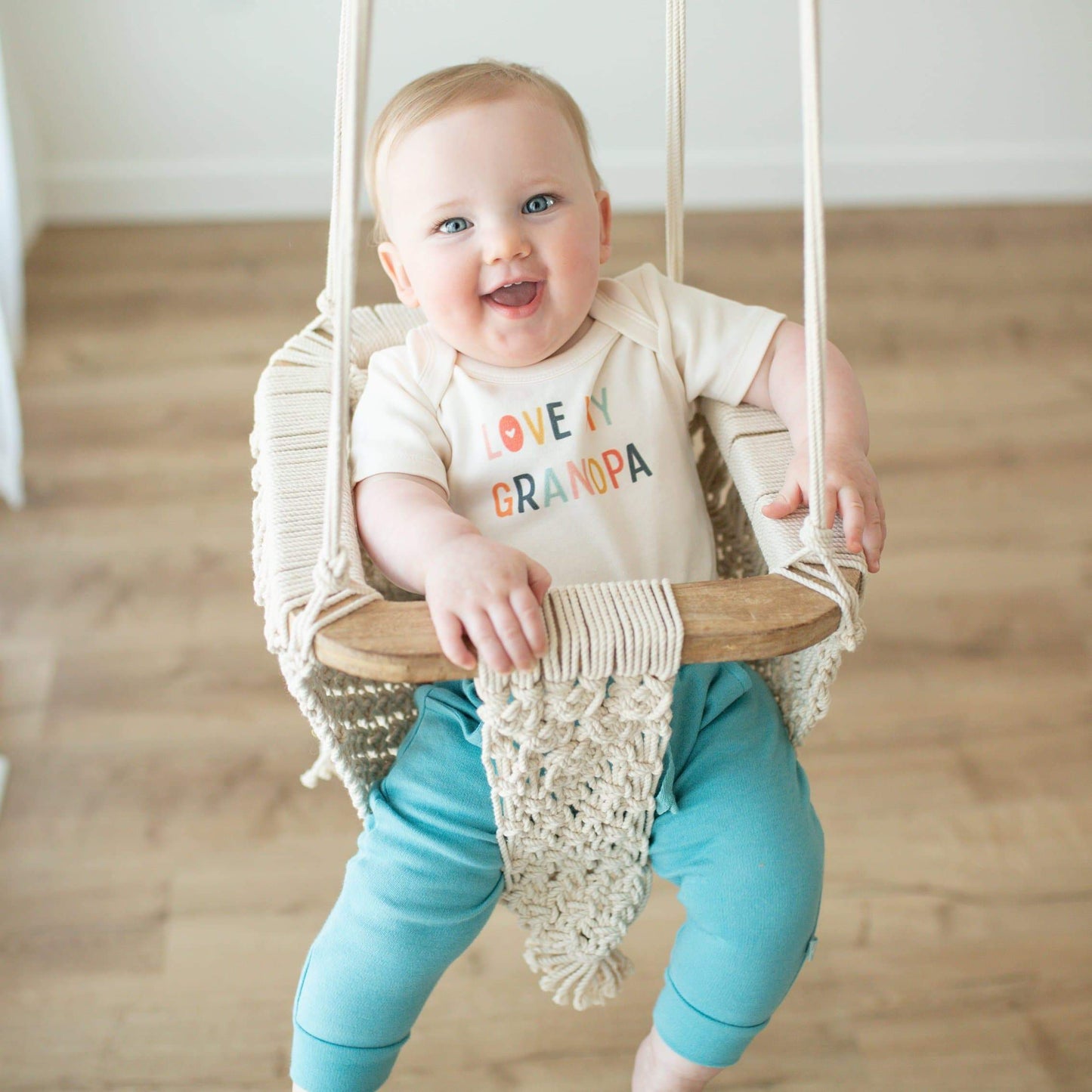 Baby graphic bodysuit | love grandpa Finn + Emma