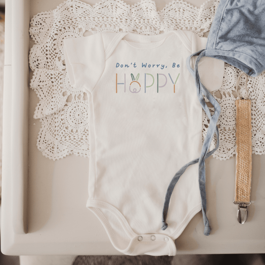 Baby graphic bodysuit | don't worry be hoppy finn + emma