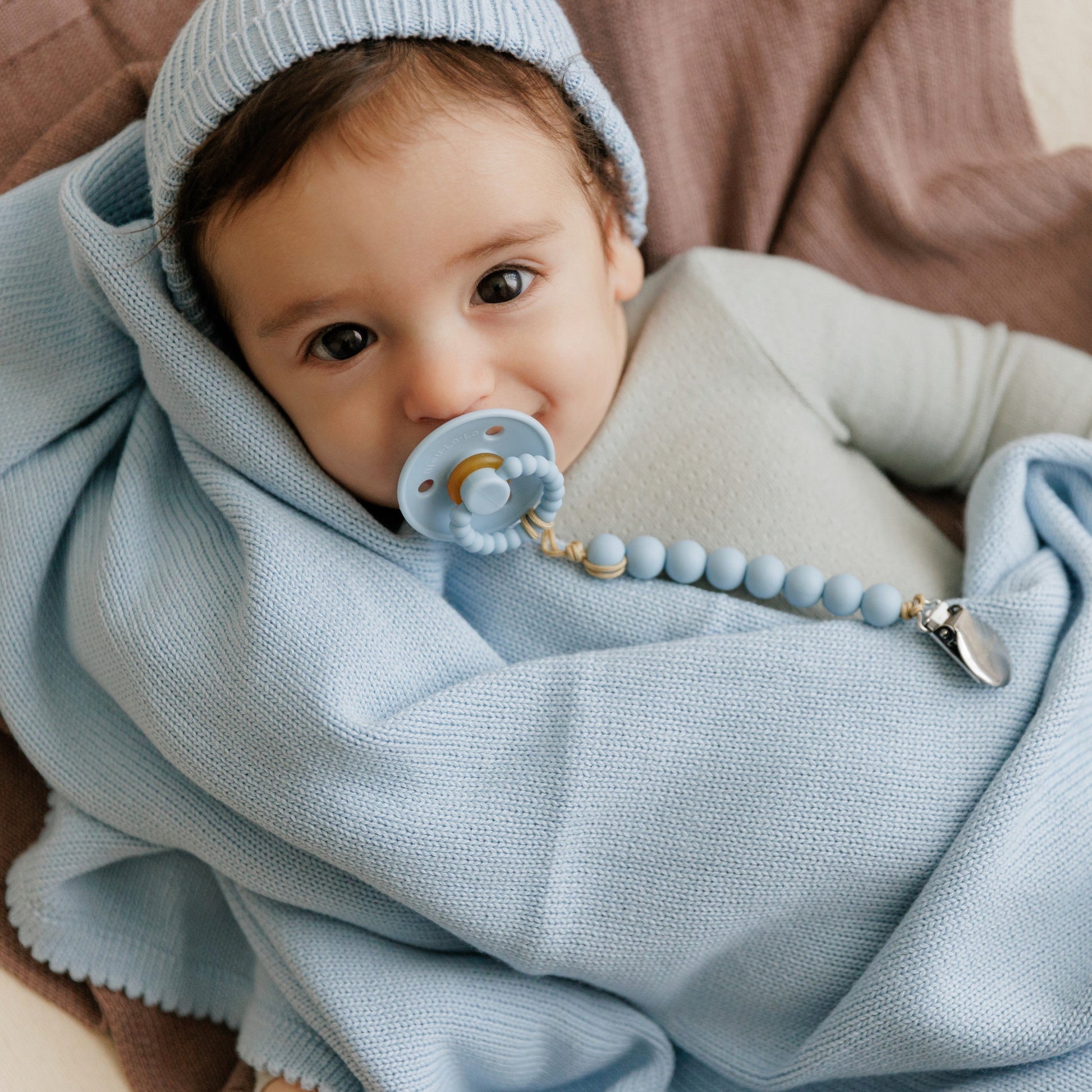Baby Luxe Collection 100% Organic Cotton Luxury Knit Baby Blanket + Hat Set with Gift Box Bleu La La