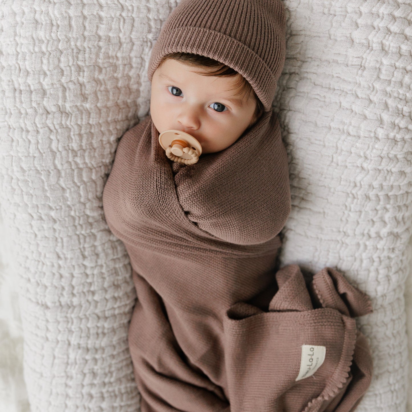 Baby Luxe Collection 100% Organic Cotton Luxury Knit Baby Blanket + Hat Set with Gift Box Bleu La La