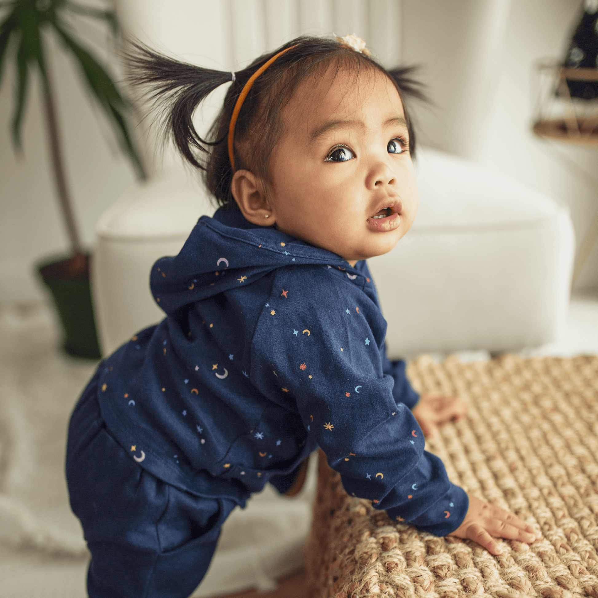 Baby hoodie | starry night finn + emma