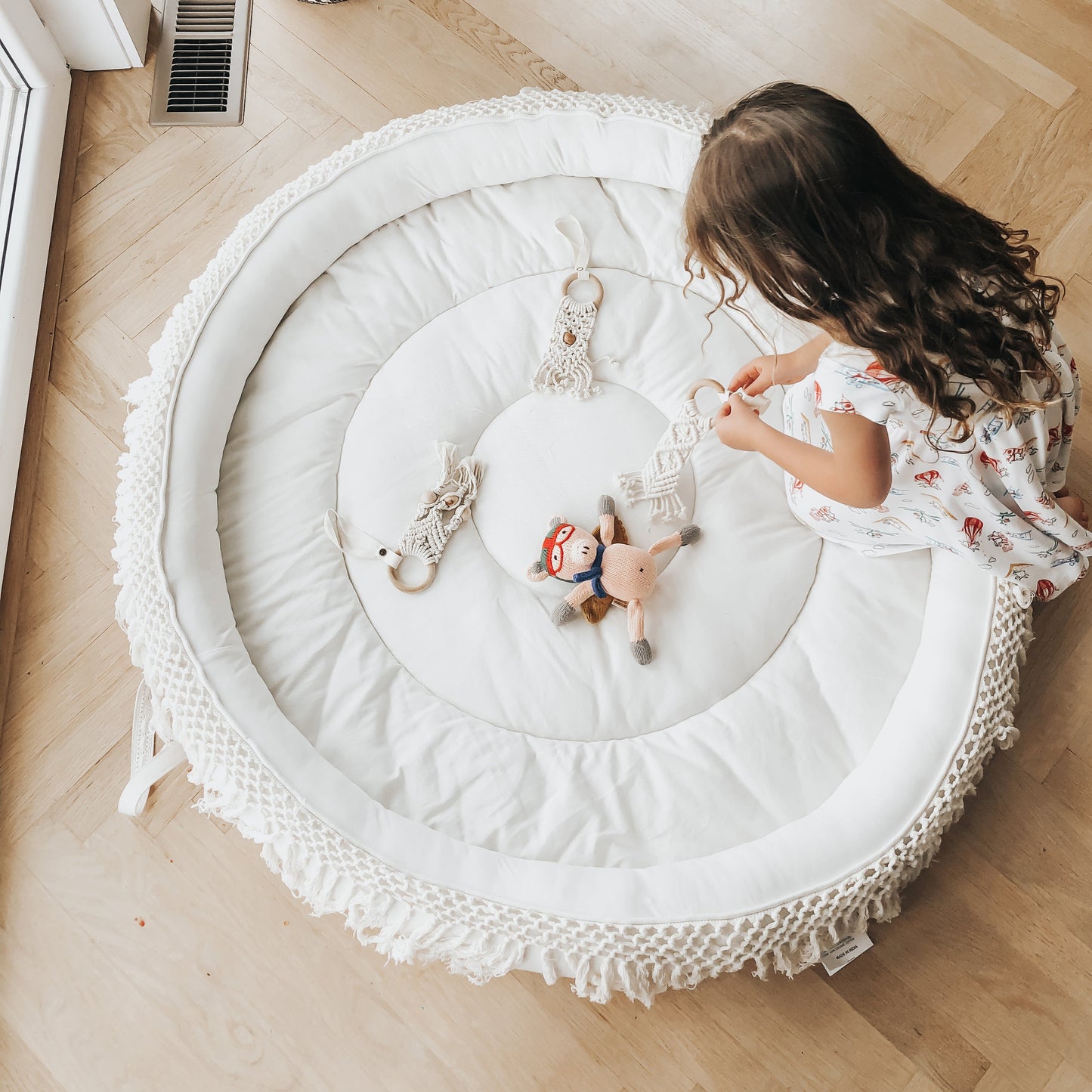 Baby Macrame Round Play Mat & Play Gym Bundle finn + emma