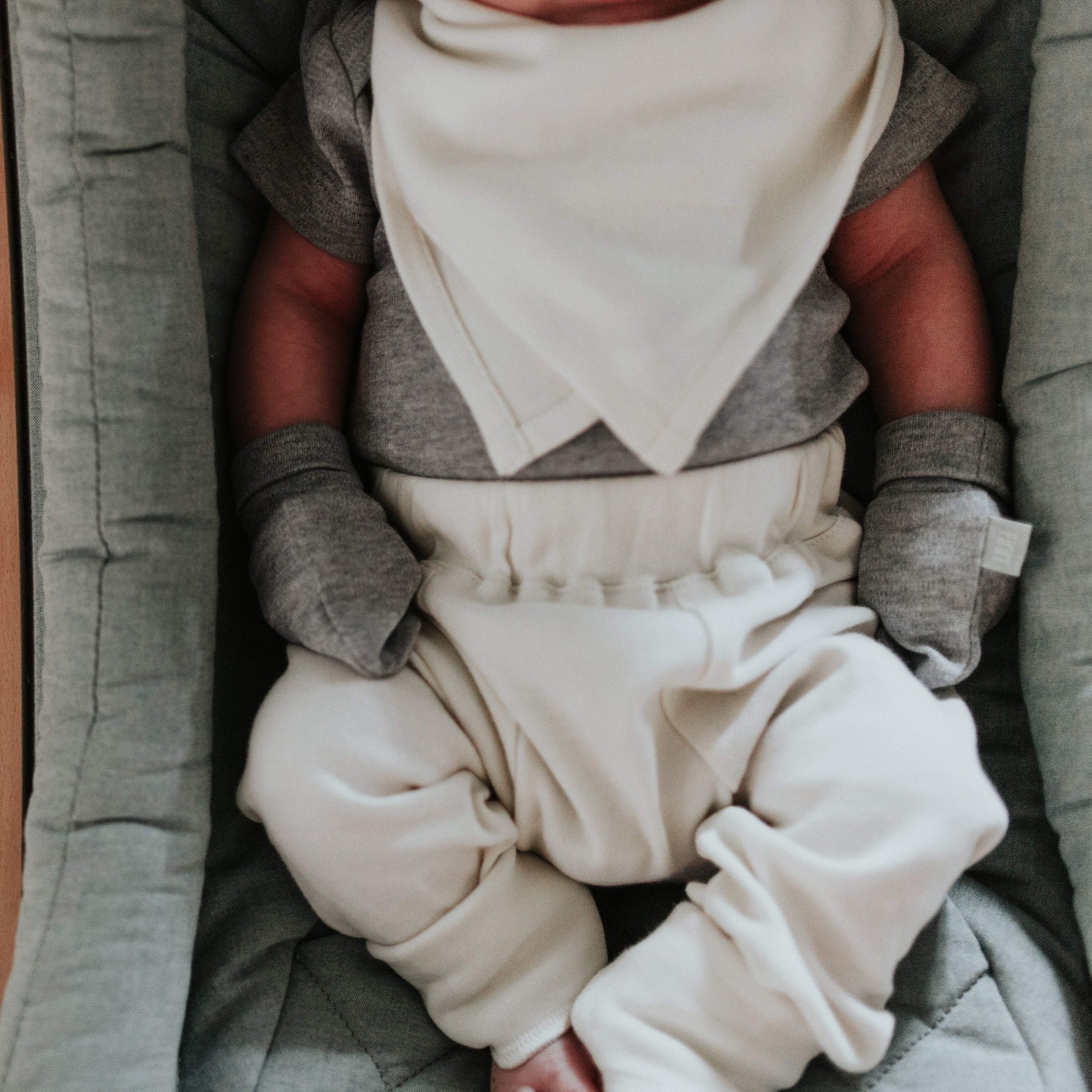 Baby mittens | heather gray Finn + Emma